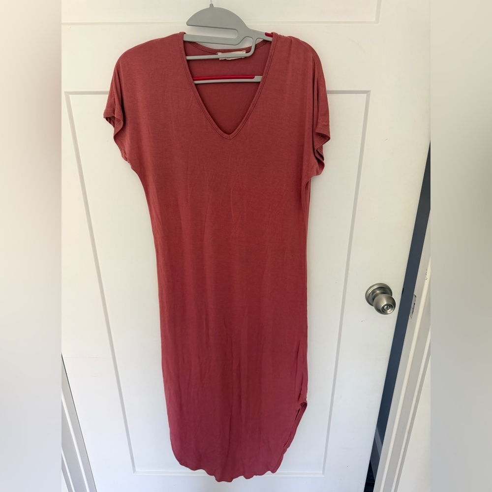 Jolie Dusty Rose Maxi T-Shirt Dress V-Neck Side Slit Made in USA Midi Dress